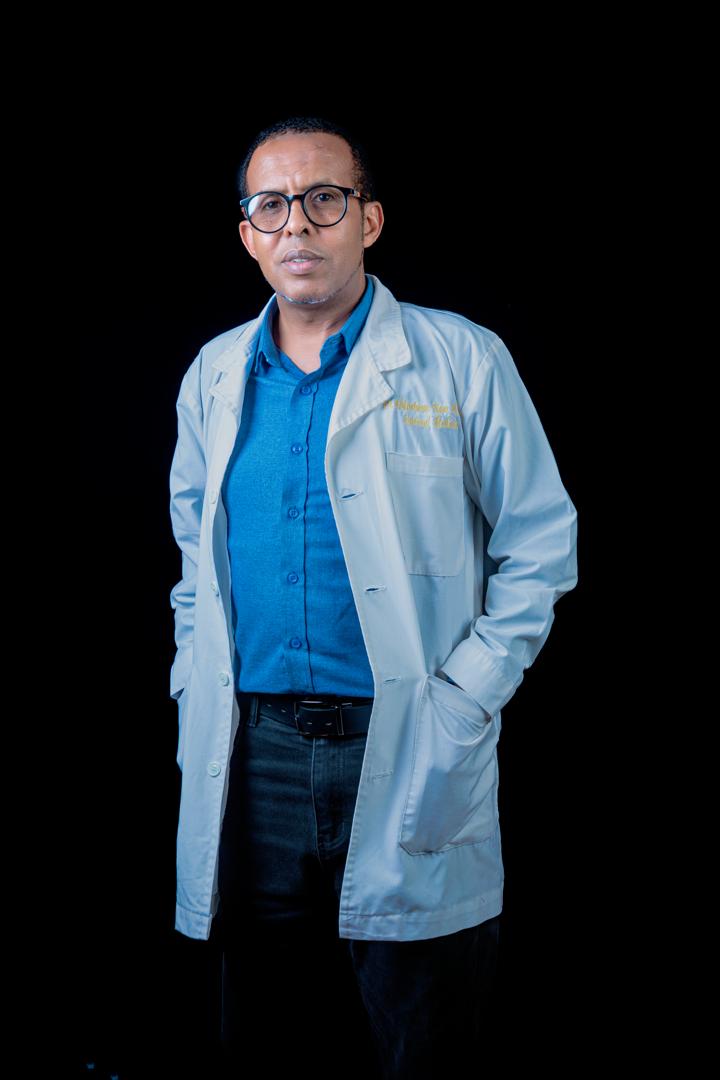 Dr. Abdirahman Nour (Duse), Hospital Director & Consultant Endocrinologist specializing in Diabetes, Thyroid Disorders, Metabolic Syndromes